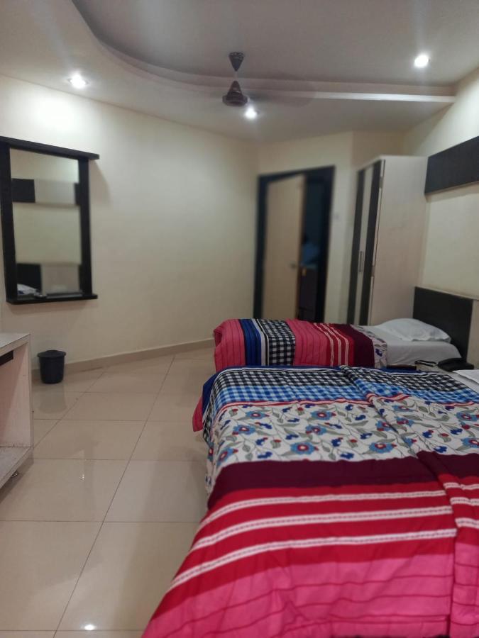 Sharan Hotel شيردي المظهر الخارجي الصورة